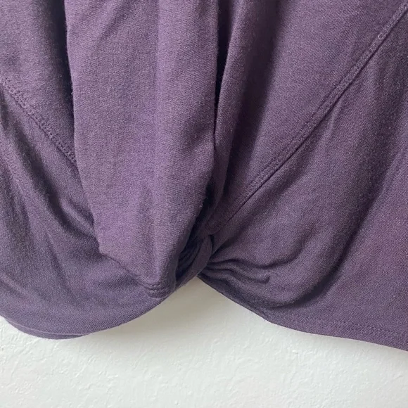 ATHLETA soft twist cropped sweatshirt - Picture 3 of 5